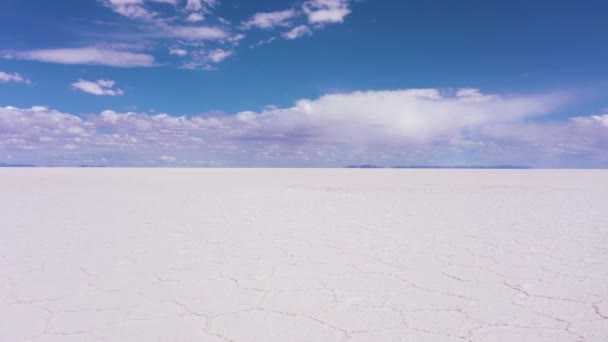 Uyuni Salzflachen Sonnigen Tag Salar Uyuni Luftaufnahme Altiplano Bolivien Trockenzeit — Stockvideo