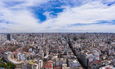 Güneşli günde Buenos Aires Skyline. Hava görüntüsü. Arjantin.