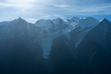 Fransız Alplerinde Mont Blanc Dağı. Fransa