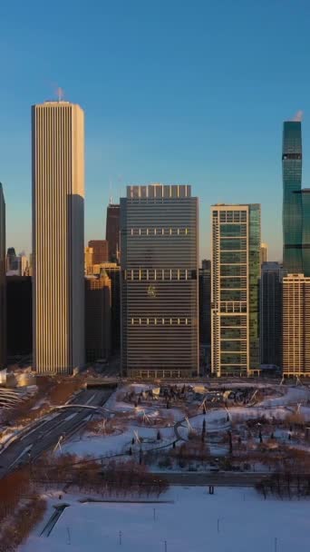 Urban Skyline Chicago Loop Sunrise Frosty Winter Inglês New Eastside — Vídeo de Stock