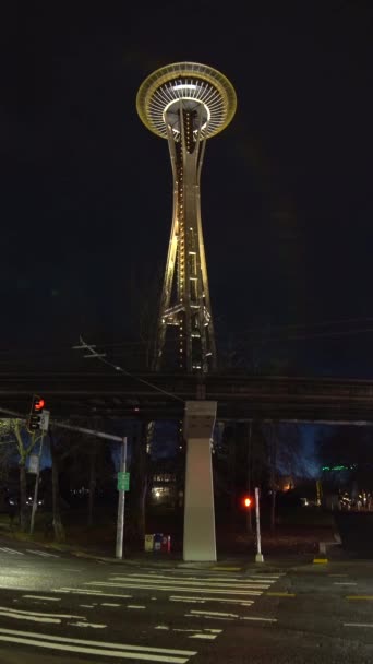 Seattle Usa February 2021 Φωτισμένο Seattle Space Needle Tower Νύχτα — Αρχείο Βίντεο
