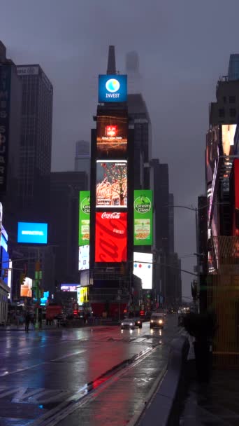 New York City Usa Januari 2021 Cars Traffic Times Square — Stockvideo