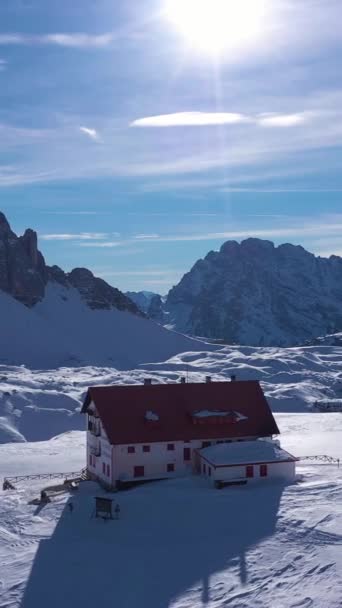 Dolomites Włochy Luty 2022 Tre Cime Lavaredo Dreizinnenhutte Trzy Szczyty — Wideo stockowe