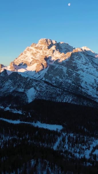 Monte Cristallo Bij Zonsopgang Winter Luchtfoto Sexten Dolomieten Zuid Tirol — Stockvideo