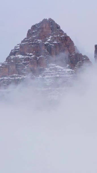 Tre Cime Lavaredo Três Picos Dia Inverno Nuvens Vista Aérea — Vídeo de Stock