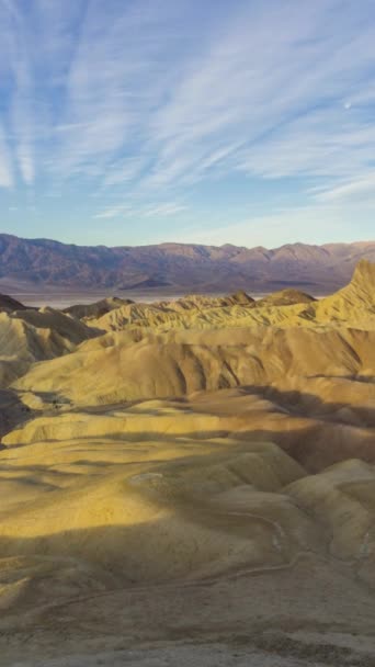 Zabriskie Point Sunny Morning Death Valley Nationaal Park Californië Verenigde — Stockvideo