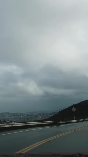 Řídí Auto San Franciscu Twin Peaks California Usa Vertikální Video — Stock video