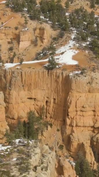 Red Canyon Hoodoos Día Invierno Bosque Nacional Dixie Utah Estados — Vídeos de Stock
