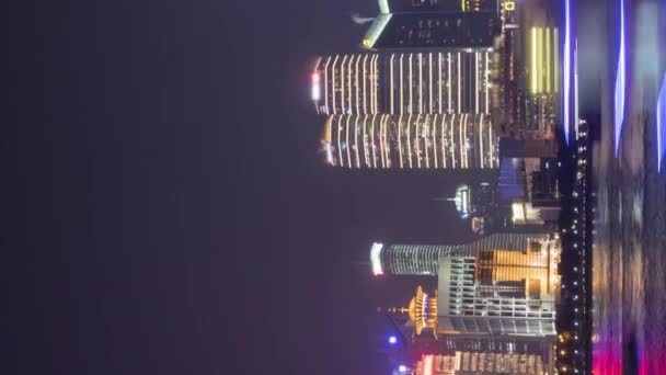 Ночное Время Иллюминированной Шанхайской Небесной Линии Финансовый Район Луцзяцзуи Река — стоковое видео
