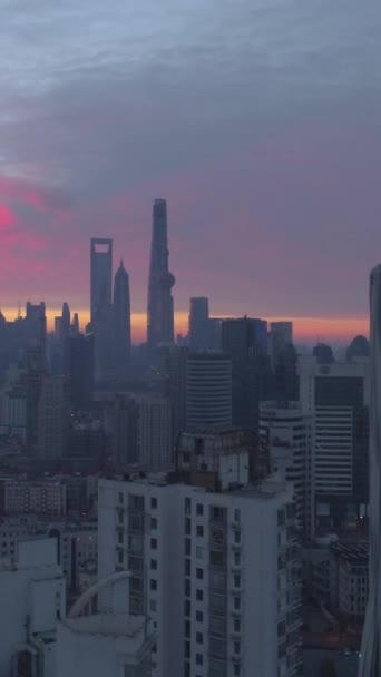 Шанхайська Скайлайн Pink Sunrise Панорамний Вид Повітря Китай Дрон Летить — стокове відео