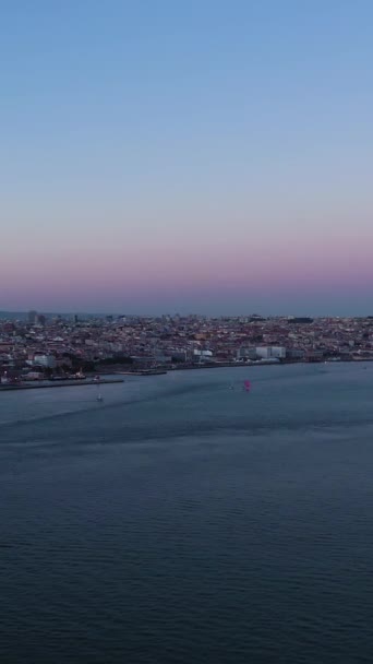 Lisbonne Skyline Tage Crépuscule Soir Blue Hour Portugal Vue Aérienne — Video