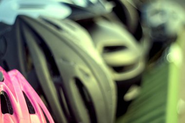 Dükkanda bisiklet tekerlekleri