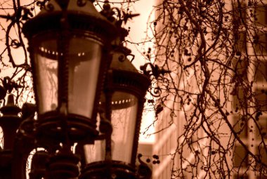 Gece lamba ve fener.