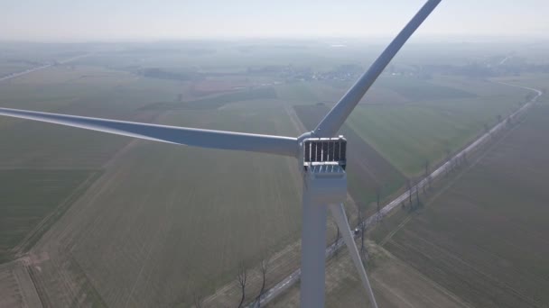 Primer Plano Turbina Eólica Campo Energía Renovable Partir Del Generador — Vídeo de stock