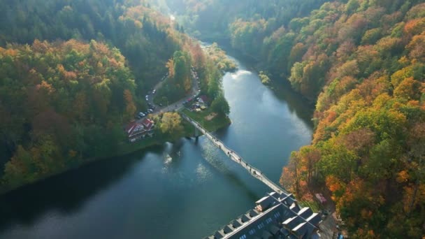 Erholungsgebiet Der Nähe Der Burg Grodno Zagorze Polen Herrliche Herbstlandschaft — Stockvideo