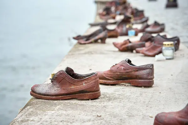 stock image Shoes on the Danube bank in Budapest , Hungary. Monument as memorial of victims of Holocaust during WWII