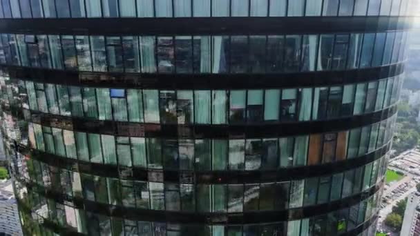 Moderne Stadsarchitectuur Met Uitzicht Wolkenkrabber Tegen Stadsgezicht Kantoren Hoogbouw Met — Stockvideo