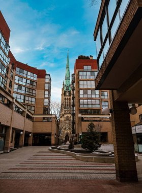 St. James Toronto Katedrali, Ontario, Kanada. Aşağıdan çok uzakta.