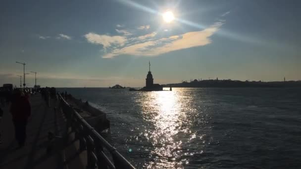 Walking Bosporus Maidens Tower Istanbul Sun Hangs Low Casting Shadow — Stock Video