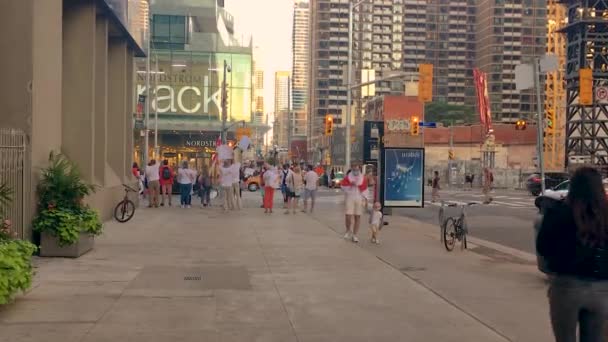 Juni 2020 Toronto Ontario Canada Många Små Och Ständigt Växande — Stockvideo