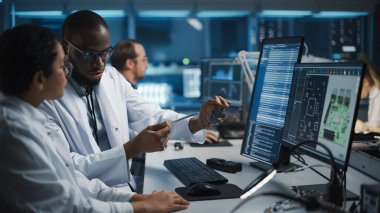 Modern Elektronik Araştırma, Geliştirme Tesisi: Endüstriyel PCB 'nin Tasarımı, Silikon Mikroçipler, Yarı iletkenler, Üretim Bilgisayarları, Proje Yöneticisi ve Baş Mühendis Konuşması, Optimizasyon Bilimadamı