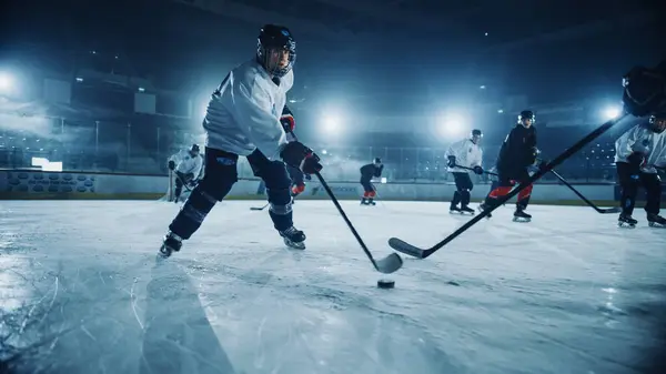 Ice Hockey Rink Arena Professional Forward Player Masterfully Dribbles Defend — Stock Photo, Image