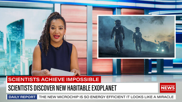 Split Screen TV News Live Report: Anchorwoman Talks. Reportage Montage: Two Astronauts On Space Mission Report Facts About New Habitable Planet