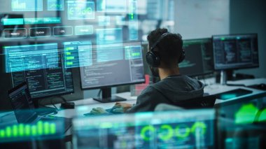 Bilgisayar, Mühendislik Sinir Ağı, Makine Öğrenme, Büyük Veri, Yapay Zeka üzerine çalışan yazılım programcısı. Düzenlenmiş Kodlama Dili
