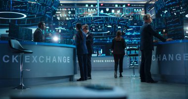 Uluslararası Borsa 'da Rutin Çalışma Günü: Eşitlik ve Hisse Piyasalarını İzleyen Çok Irklı Uzmanlar Grubu, Büyütme üzerinde çalışıyor