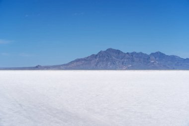 Utah 'taki Bonneville Salt Flats manzarası.