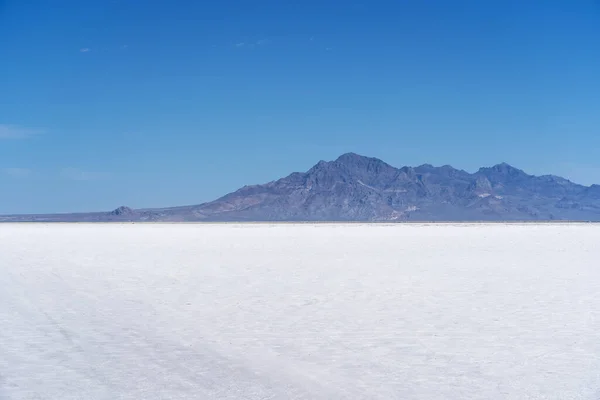 stock image The view of Bonneville Salt Flats in Utah