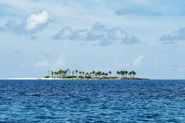 Bahamalar 'daki küçük köylerden biri.