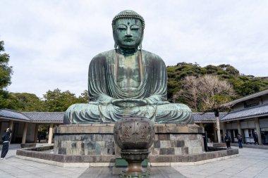 Kotokuin, Japonya 'daki Kamakura' nın Büyük Buda heykeli.