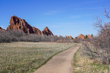 Colorado 'daki Roxborough Eyalet Parkı' nda yürüyüş patikası