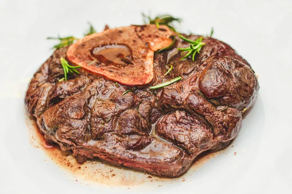 Cooked Braised Beef Steak Bone Ossobuco Pepper Rosemary Board — Stock Photo, Image
