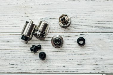 Elektronik sigara, tüp, damlatıcı, depo parçaları..