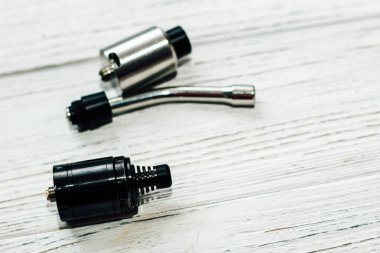 Elektronik sigara, tüp, damlatıcı, depo parçaları..