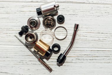 Elektronik sigara, tüp, damlatıcı, depo parçaları..