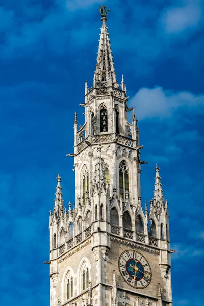 Exterior New Town Hall Tower Cloudscape Background Munich Bavaria Germany — Stock Photo, Image