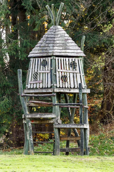 Structure Décorative Maison Bois Dans Jardin — Photo