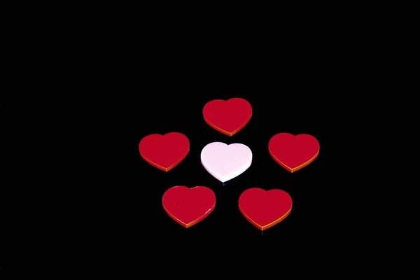 Siyah Arka Planda Plastik Renkli Kalpler — Stok fotoğraf