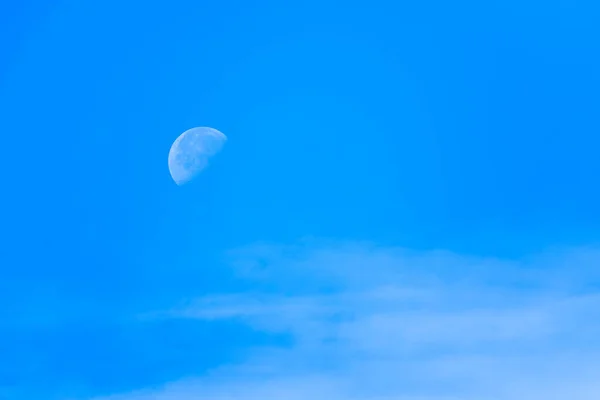 Fondo Abstracto Luna Cielo Azul Con Paisaje Nublado — Foto de Stock