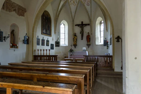 Церковь Вигилио Горе Альто Адидже Италии — стоковое фото