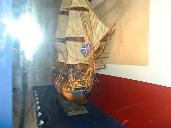 Primer Plano Una Reproducción Antiguo Barco Guerra —  Fotos de Stock