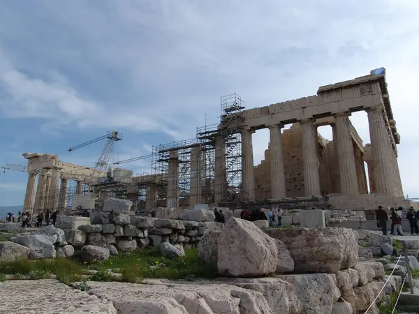Scaffolding Cranes Parthenon Acropolis Athens Greece Sunny Day — Stock Photo, Image