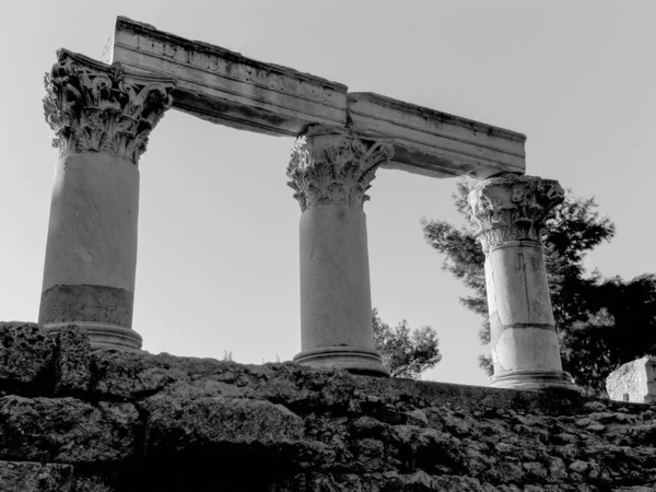 Romalı Sömürgecilerin Kullanım Için Restore Ettikleri Yunan Binalarından Biri Muhtemelen — Stok fotoğraf