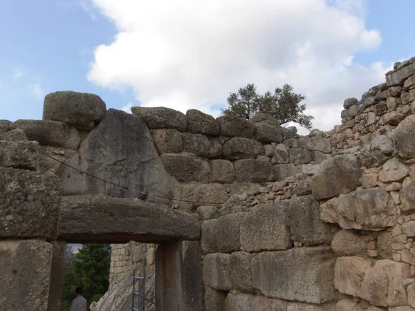 Miken Yunanistan Taştan Harabelerinde Gündüz Vakti Kapı Açıldı — Stok fotoğraf