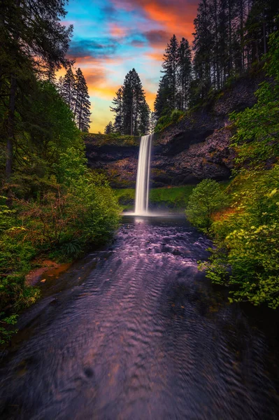 Zachód Słońca Nad South Falls Silver Falls State Park Oregonie — Zdjęcie stockowe