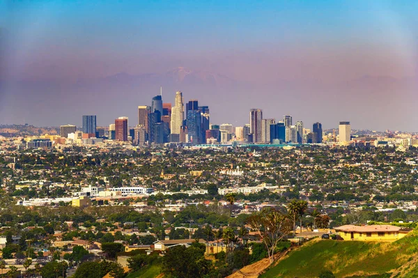 Skyline Los Angeles Califórnia Com Céu Limpo Kenneth Hahn State — Fotografia de Stock