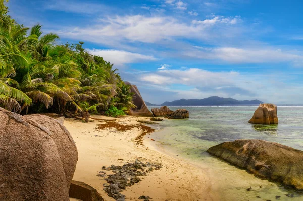 Fonte Anse Praia Dargent Ilha Digue Seychelles Com Água Calma Imagens Royalty-Free